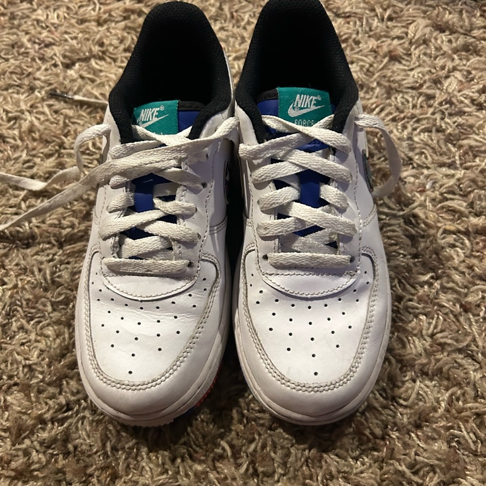Nike Kids White and Blue Sneakers